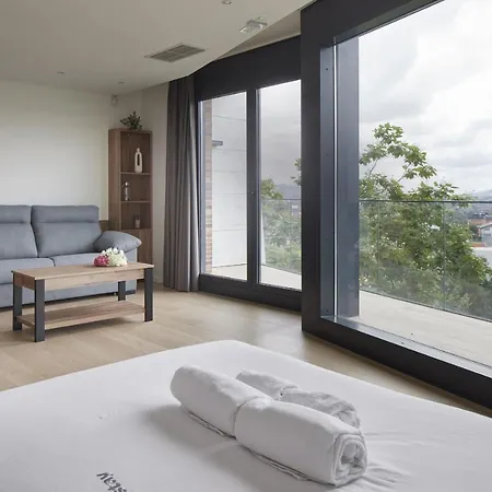 Mantulene - Basque * San Sebastián