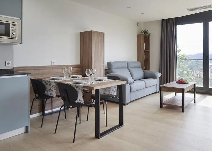 Mantulene - Basque *