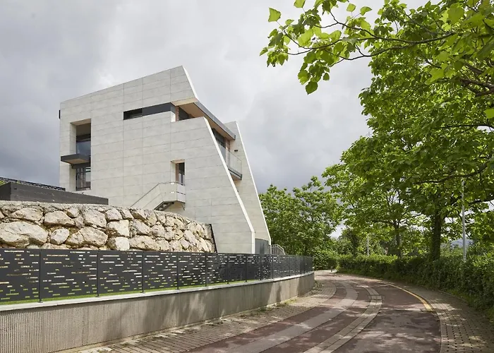 Mantulene - Basque Appartement *